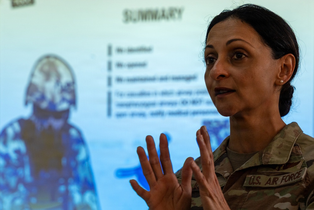 U.S. Air Force medics teach TCCC in Suriname