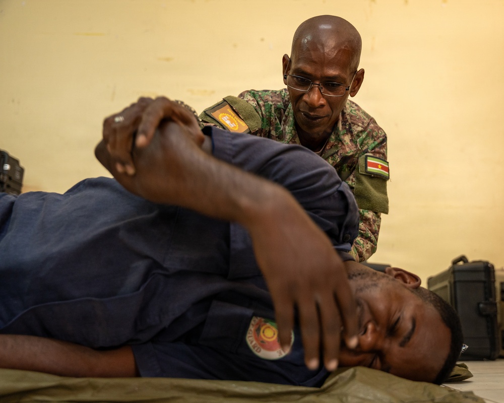 U.S. Air Force medics teach TCCC in Suriname