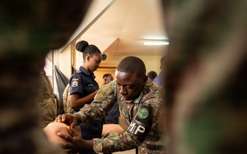 U.S. Air Force medics teach TCCC in Suriname