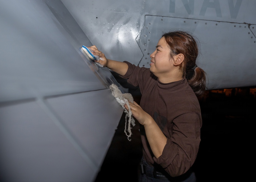 Daily Operations Aboard USS George H.W. Bush (CVN 77)