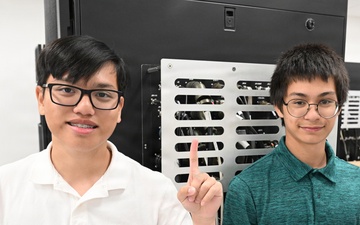 SCSTC ATRC Hosts Students and Instructors from Westlake High School's NJROTC