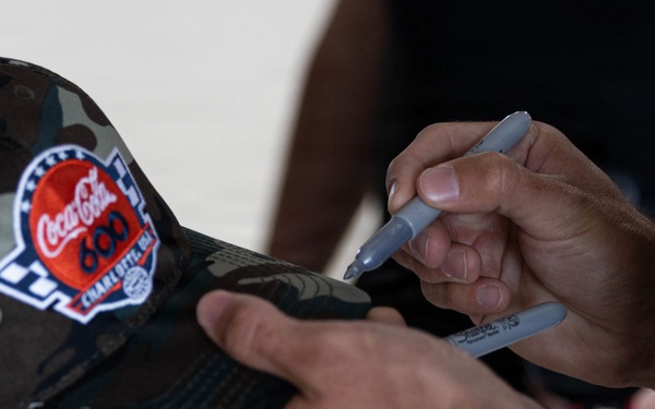 Chase Elliot visits MAG-31