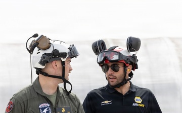 Chase Elliot visits MAG-31