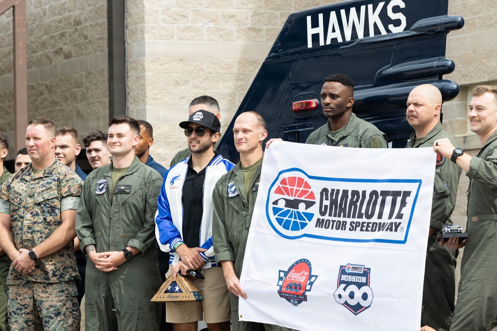 Chase Elliot visits MAG-31