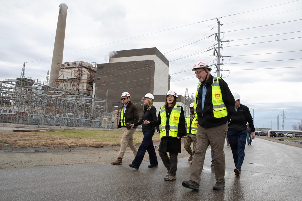 Secretary Telle, Senator Ricketts tour Missouri River, discuss future of flood protection in Nebraska