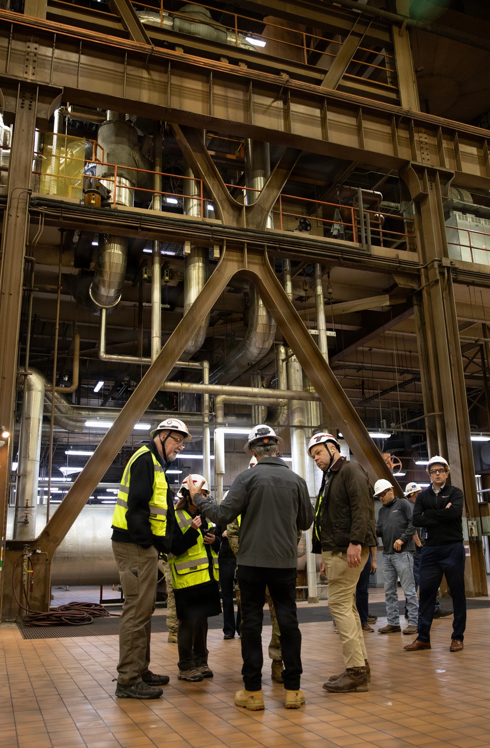 Assistant Secretary of the Army for Civil Works visits MidAmerica Energy Company