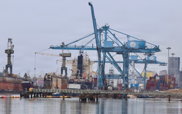 U.S. and Cameroonian Engineers Collaborate on Bathymetric Survey for Obangame Express 2026