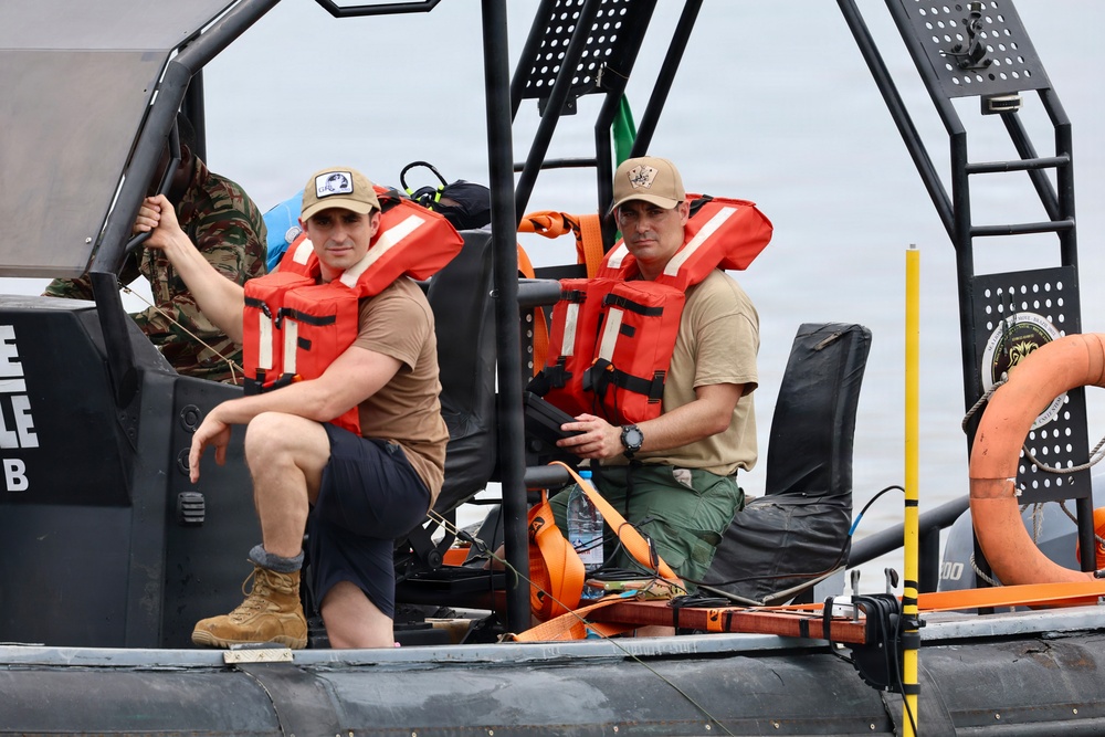 U.S. and Cameroonian Engineers Collaborate on Bathymetric Survey for Obangame Express 2026