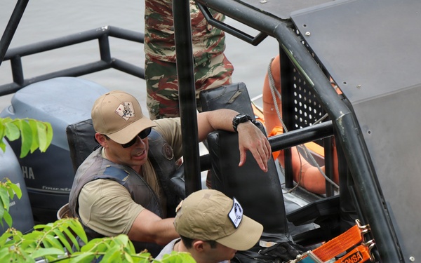 U.S. and Cameroonian Engineers Collaborate on Bathymetric Survey for Obangame Express 2026