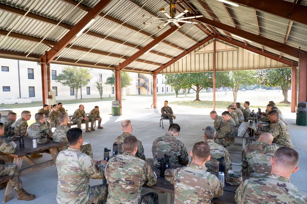 Warrant Officer Training School Commandant’s call