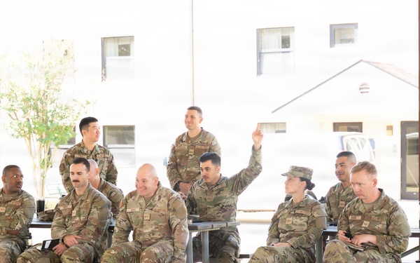 Warrant Officer Training School Commandant’s call