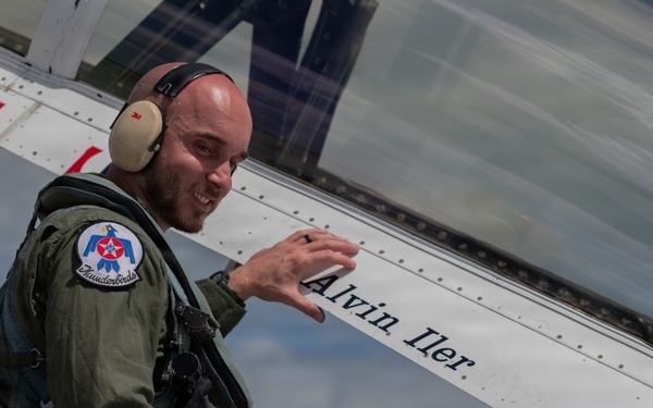 Bay County Sheriff’s Office Corporal flies with Thunderbirds