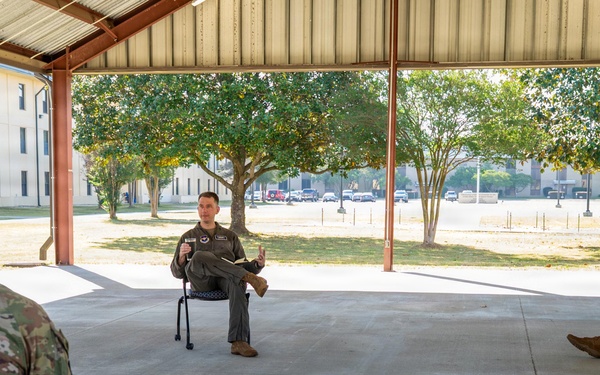 Warrant Officer Training School Commandant’s call