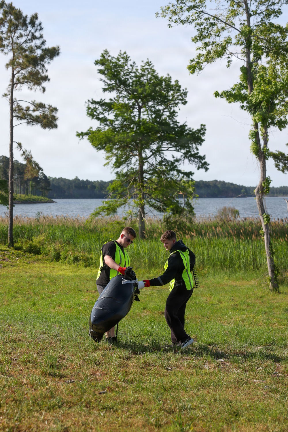 MCB Camp Lejeune Days of Service Clean Up