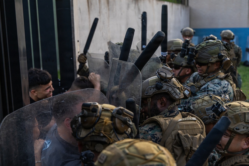24th MEU: Embassy Reinforcement