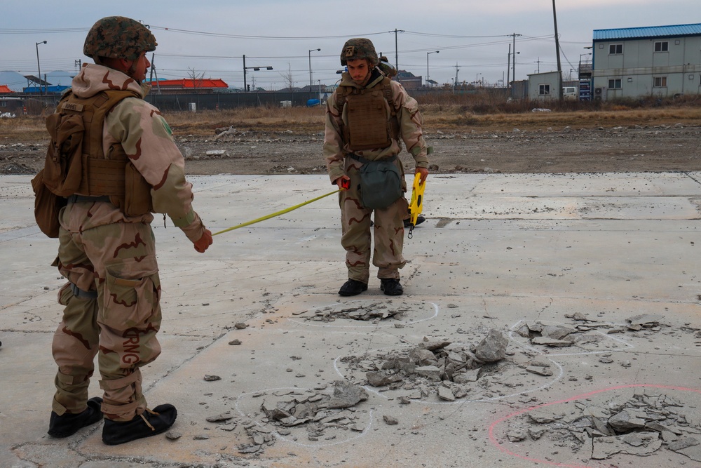MWSS-174 performs recovery operations after simulated attack at Kunsan Air Base, South Korea