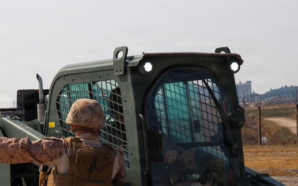 MWSS-174 Marines repair damaged airfield after simulated attack at Kunsan Air Base, South Korea