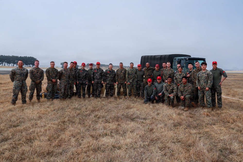 MWSS-174, Republic of Korea Marines discuss forward arming, refueling operations at Kunsan Air Base, South Korea