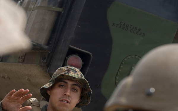13th MEU Marines Participate in ACV Integration Training