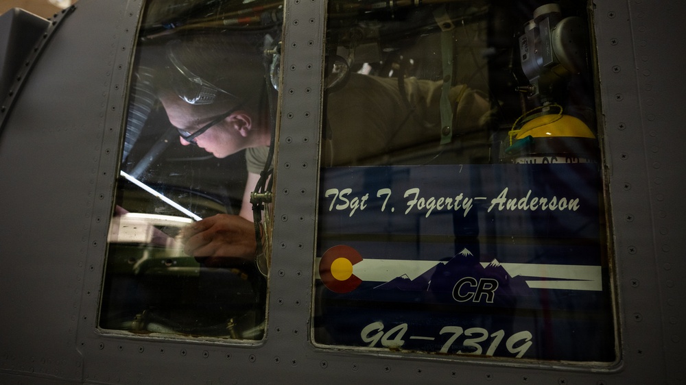 302d Maintenance Squadron Performs Isochronal Inspection of C-130H Hercules