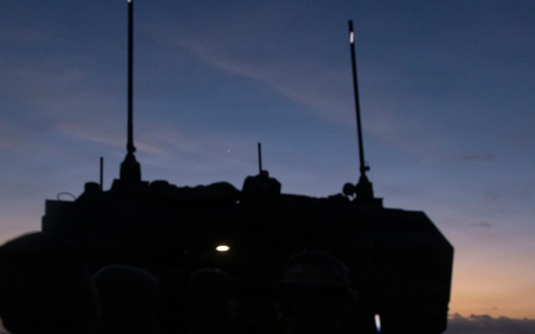 13th MEU Marines Participate in ACV Integration Training