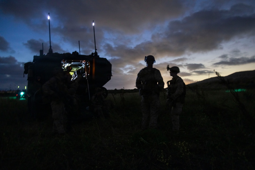 13th MEU Marines Participate in ACV Integration Training