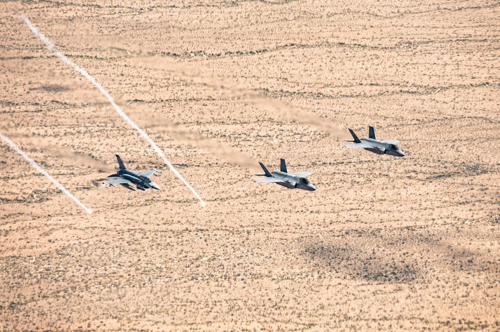 Luke AFB’s 7 Squadrons Demonstrate Integrated Airpower