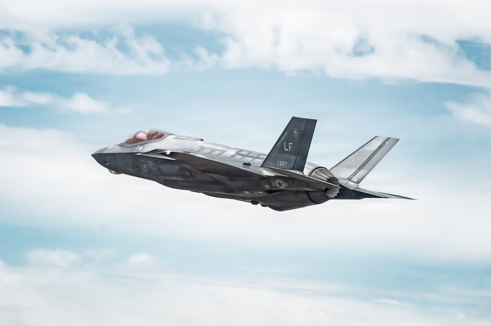 Luke AFB’s 7 Squadrons Demonstrate Integrated Airpower