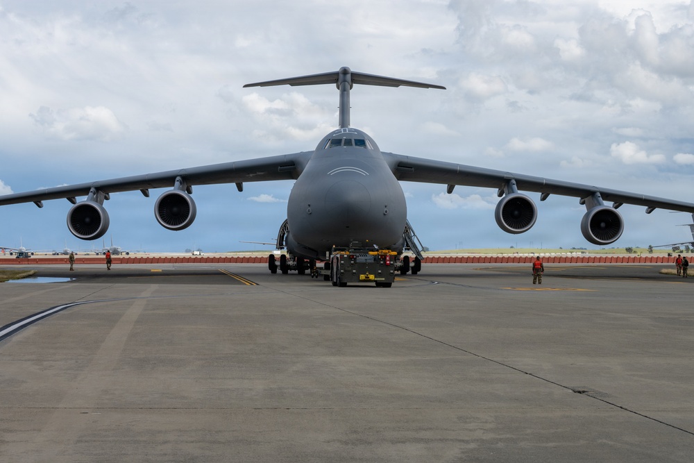 Travis AFB tows C-5 into position for Wings Over Solano