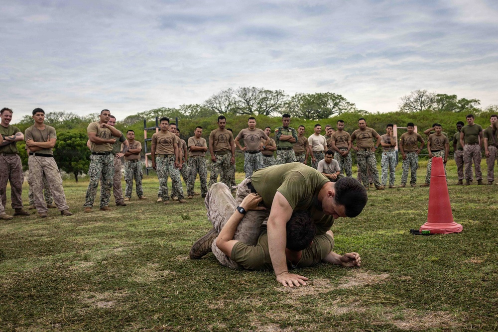 22nd MEU (SOC) | U.S. Marines Conduct Conditioning with Ecuadorian Marines
