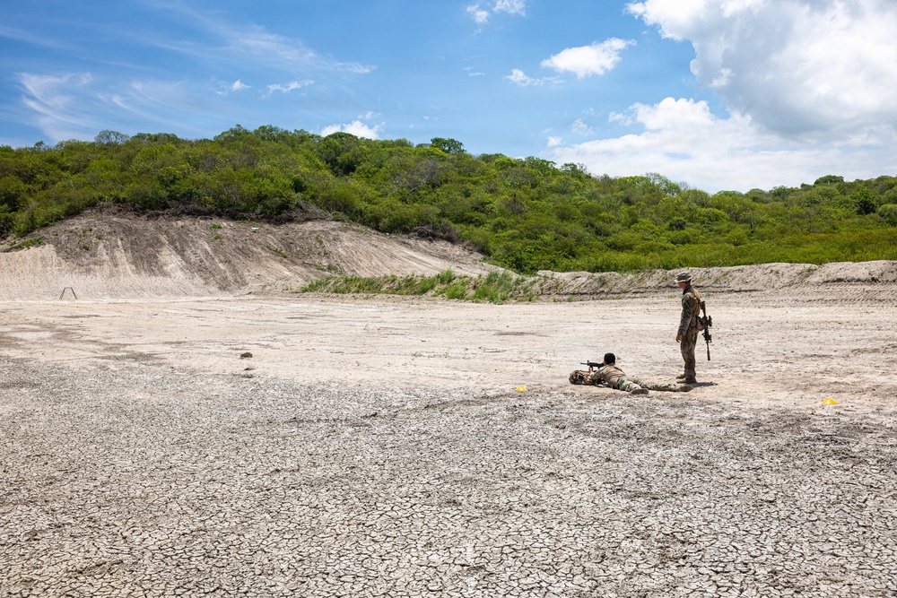 22nd MEU (SOC) | U.S. Marines Conduct Zero Range with Ecuadorian Marines