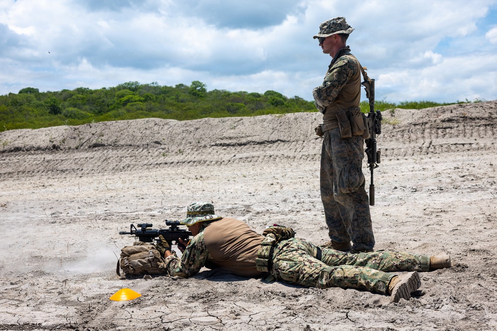 22nd MEU (SOC) | U.S. Marines Conduct Zero Range with Ecuadorian Marines