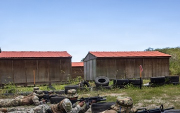 22nd MEU (SOC) | U.S. Marines Conduct Zero Range with Ecuadorian Marines
