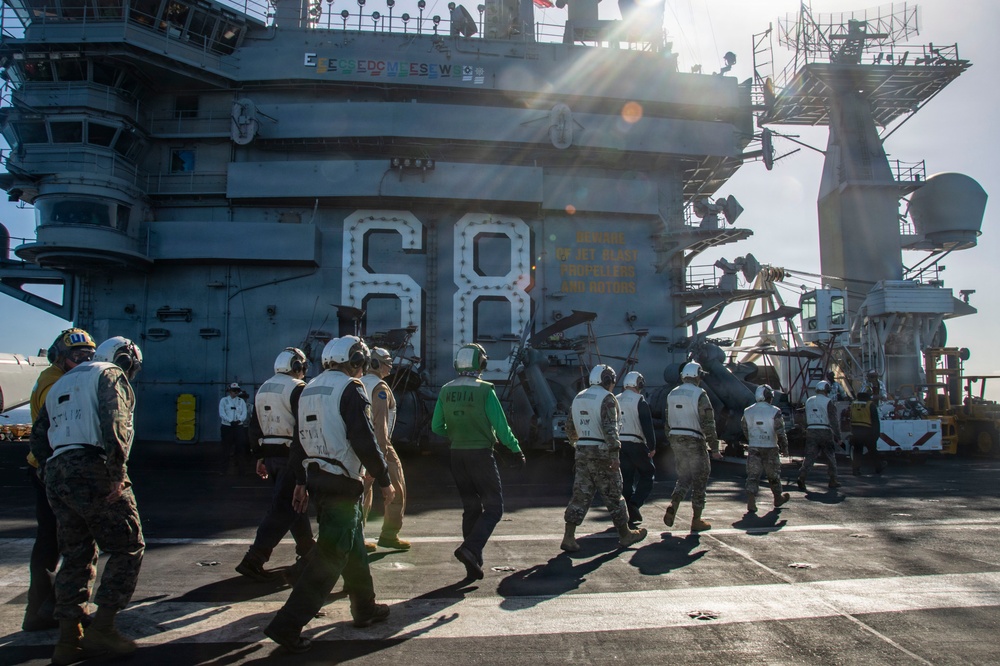Chilean Embarked Naval Officers Observe Nimitz Flight Operations