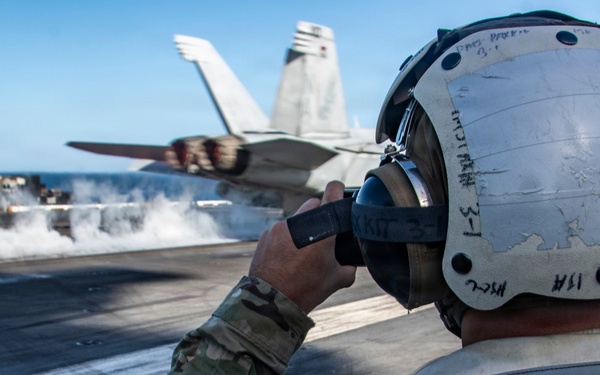 Embarked Chilean Naval Officers Observe Nimitz Flight Operations