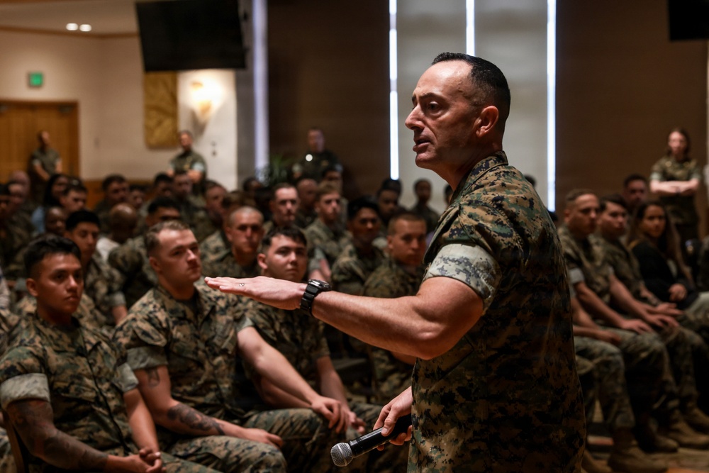 III Marine Expeditionary Force Sergeant Major speaks at suicide prevention symposium