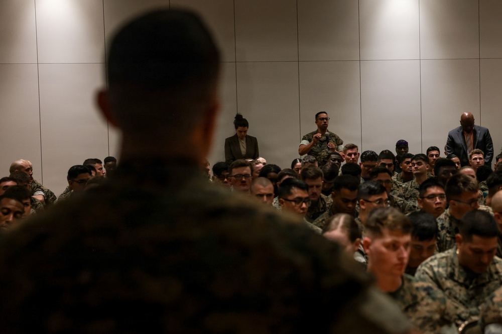 III Marine Expeditionary Force Sergeant Major speaks at suicide prevention symposium