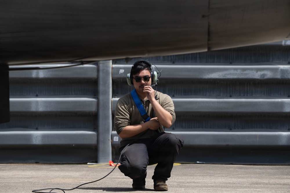 Wolf takes to the skies during FF 26-1