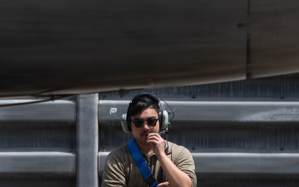 Wolf takes to the skies during FF 26-1