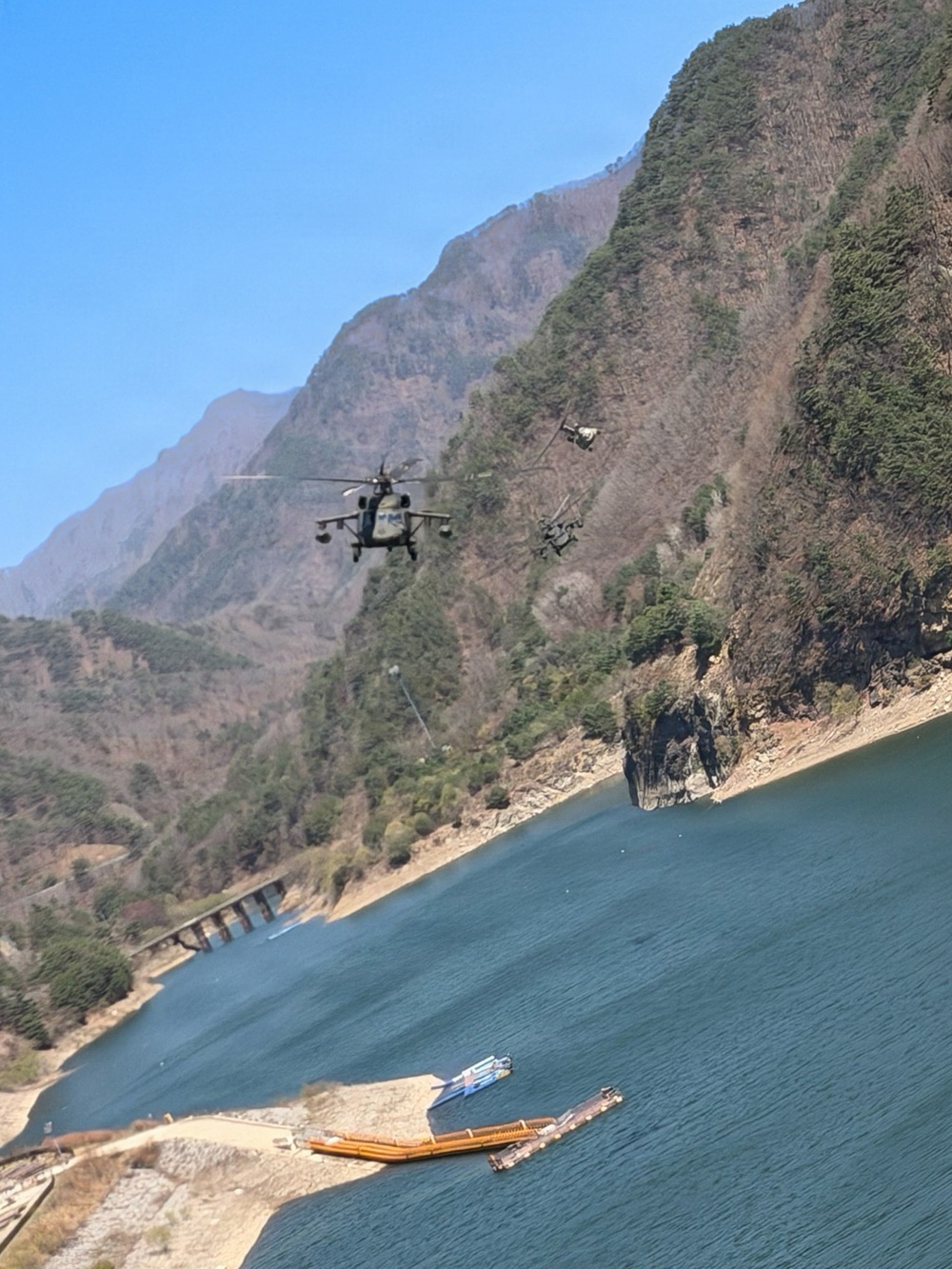 3-2 GSAB Conducts No-Fly Line Qualification Training