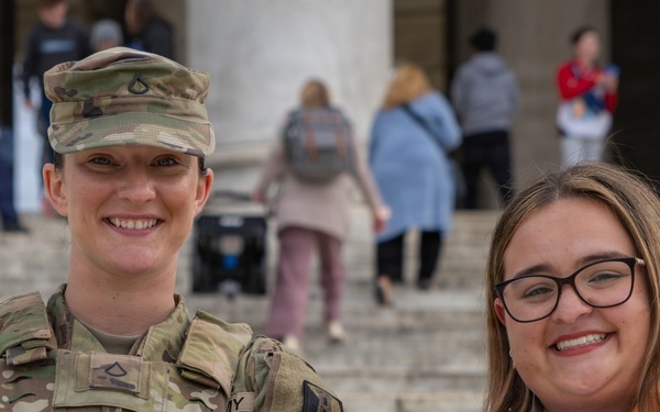 Joint Task Force Magnolia Soldiers support the D.C. Safe &amp; Beautiful mission at the Jefferson Memorial