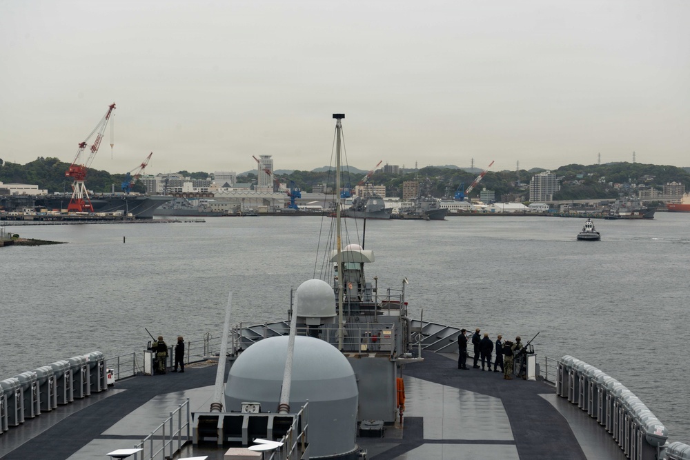 USS Blue Ridge Returns to Homeport