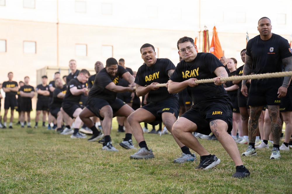 1SIG BDE Signal Month: 1st Signal Brigade Soldiers participate in Signal Month Run at Camp Humphreys.