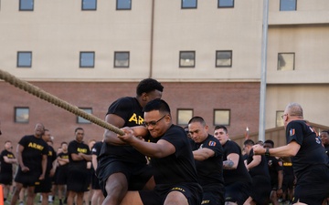 1SIG BDE Signal Month: 1st Signal Brigade Soldiers participate in Signal Month Run at Camp Humphreys.