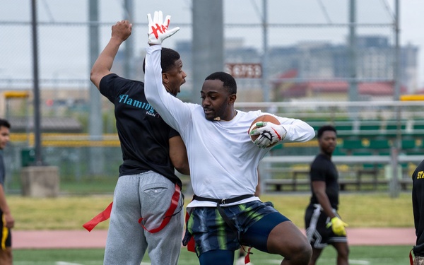 1SIG BDE Signal Month: 1st Signal Brigade Soldiers compete in Flag Football Tournament