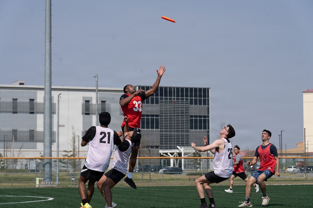1SIG BDE Signal Month: 1st Signal Brigade Soldiers compete in Ultimate Frisbee Tournament at Camp Humphreys.
