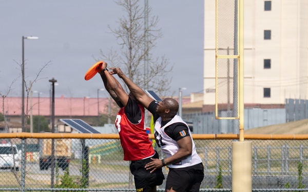 1SIG BDE Signal Month: 1st Signal Brigade Soldiers compete in Ultimate Frisbee Tournament at Camp Humphreys.