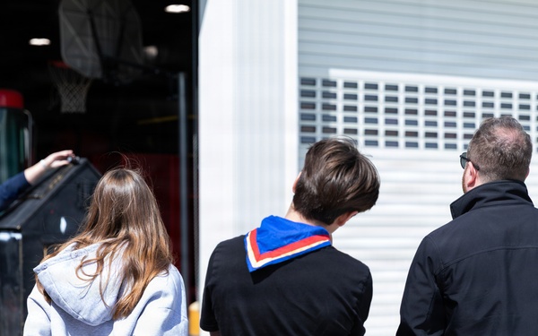 Salvation Army Scouts from the Romania Division visit Mihail Kogălniceanu Air Base