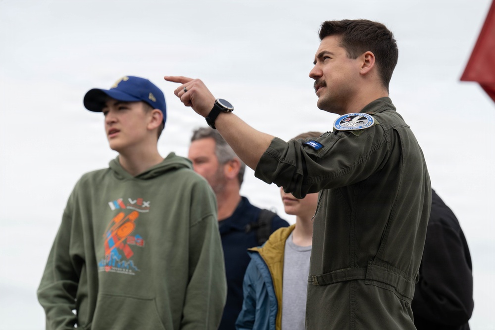 492nd FS hosts RAFL students for aviation day