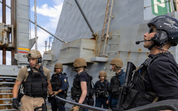 VBSS Training Onboard USS Truxtun